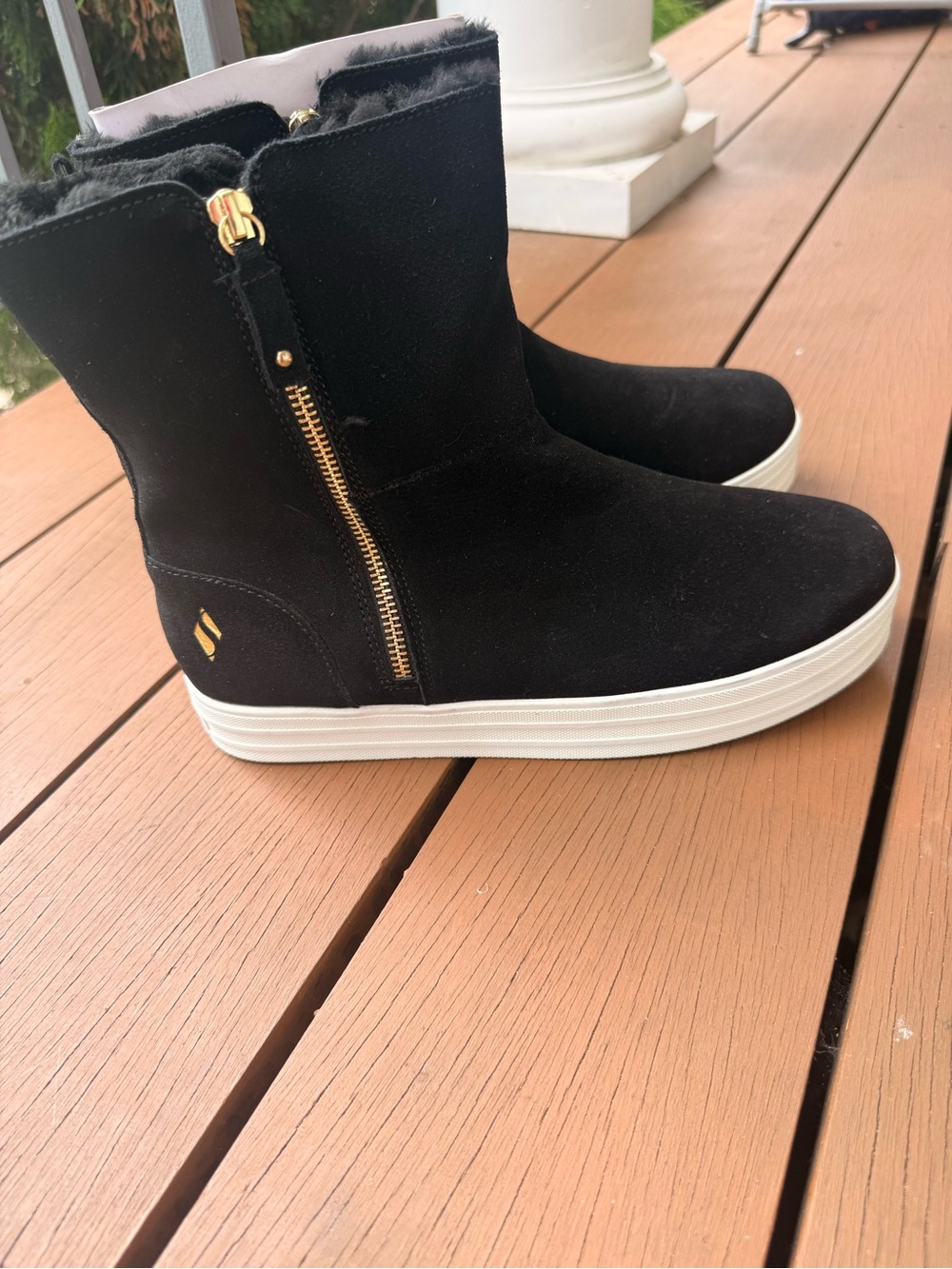 Skechers Black Suede Booties with White Platform and Gold Zippers